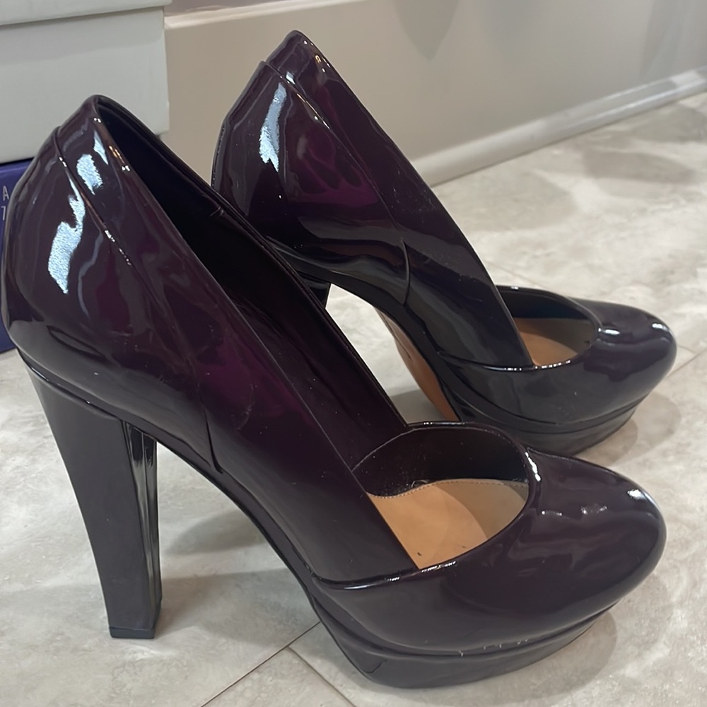 Mark & Graham for Badgley Mischka plum patent leather platform heels - Gorgeous